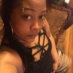 Meet your Posher, Brittney